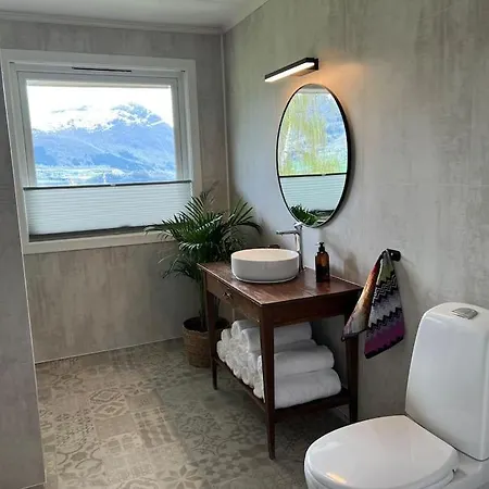 Vollan Gard I Vakre Rodven! Holiday home *