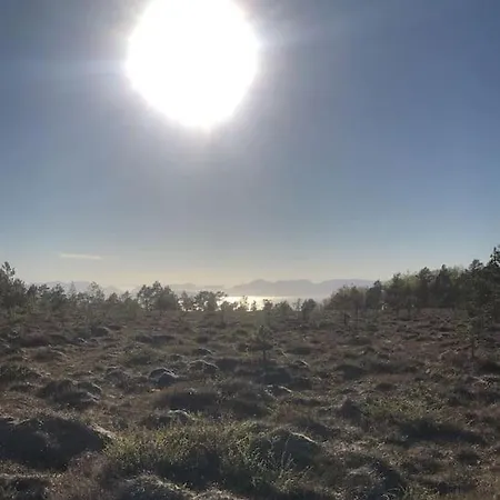 Feriehus Vollan Gard I Vakre Rodven! *